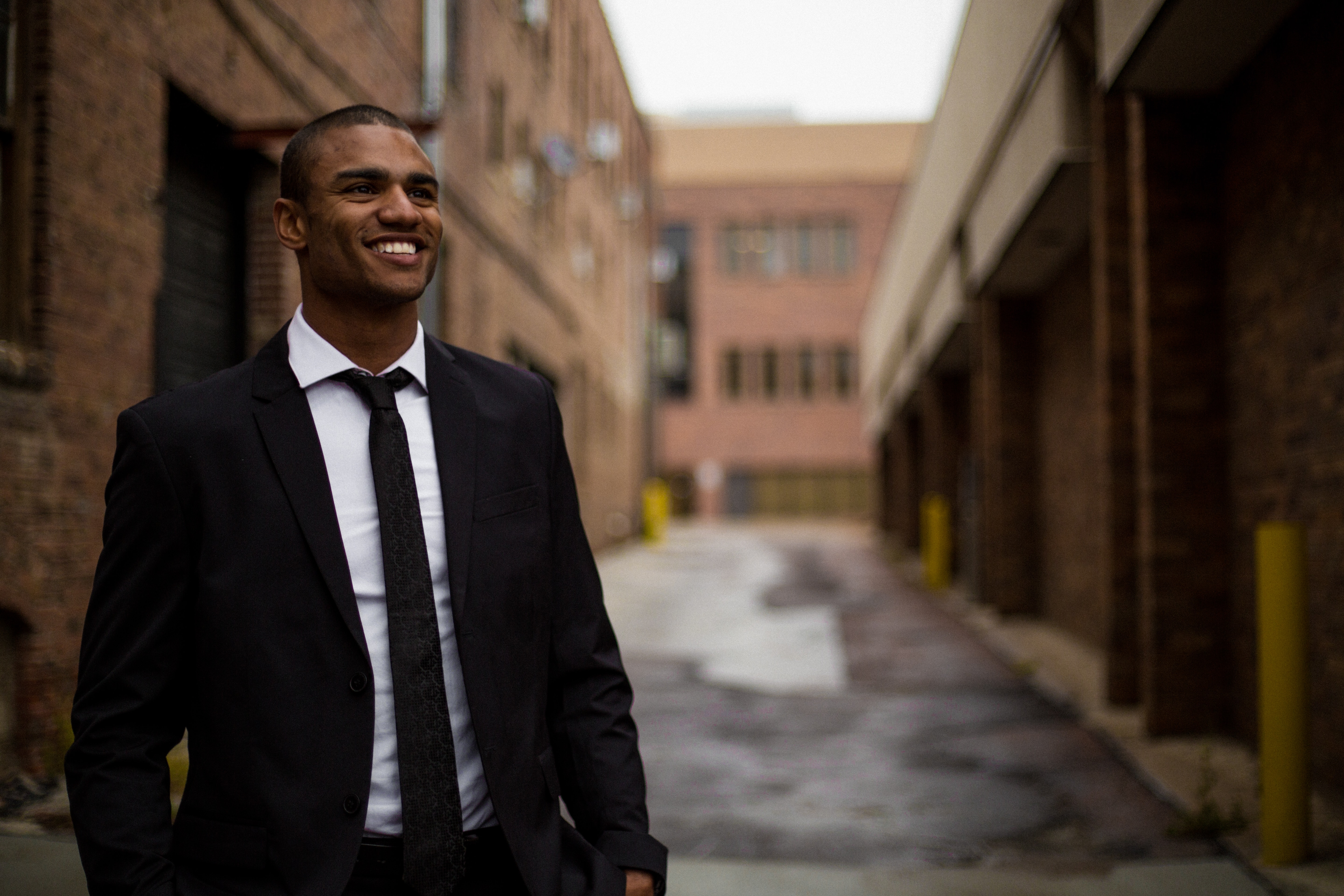 From Sales Novice to Sales Expert From Sales Novice to Sales Expert