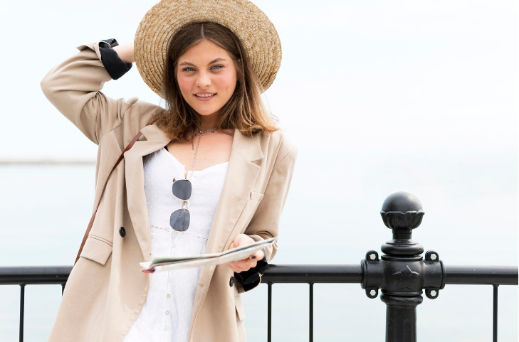 Fashion and Lifestyle Blogger Fashion and Lifestyle Blogger