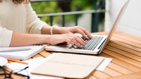 Introduction to writing academic research papers in English Introduction to writing academic research papers in English